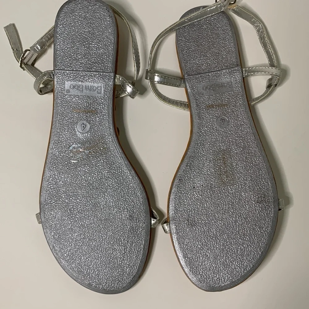 Bamboo girls t-strap style  sandals size 4